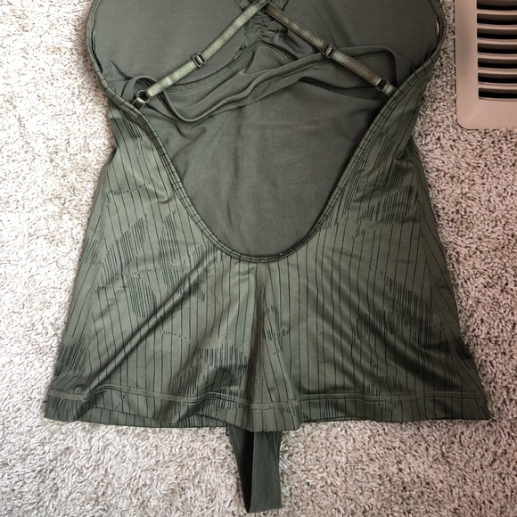 Lululemon leopard - Picture 2 of 2